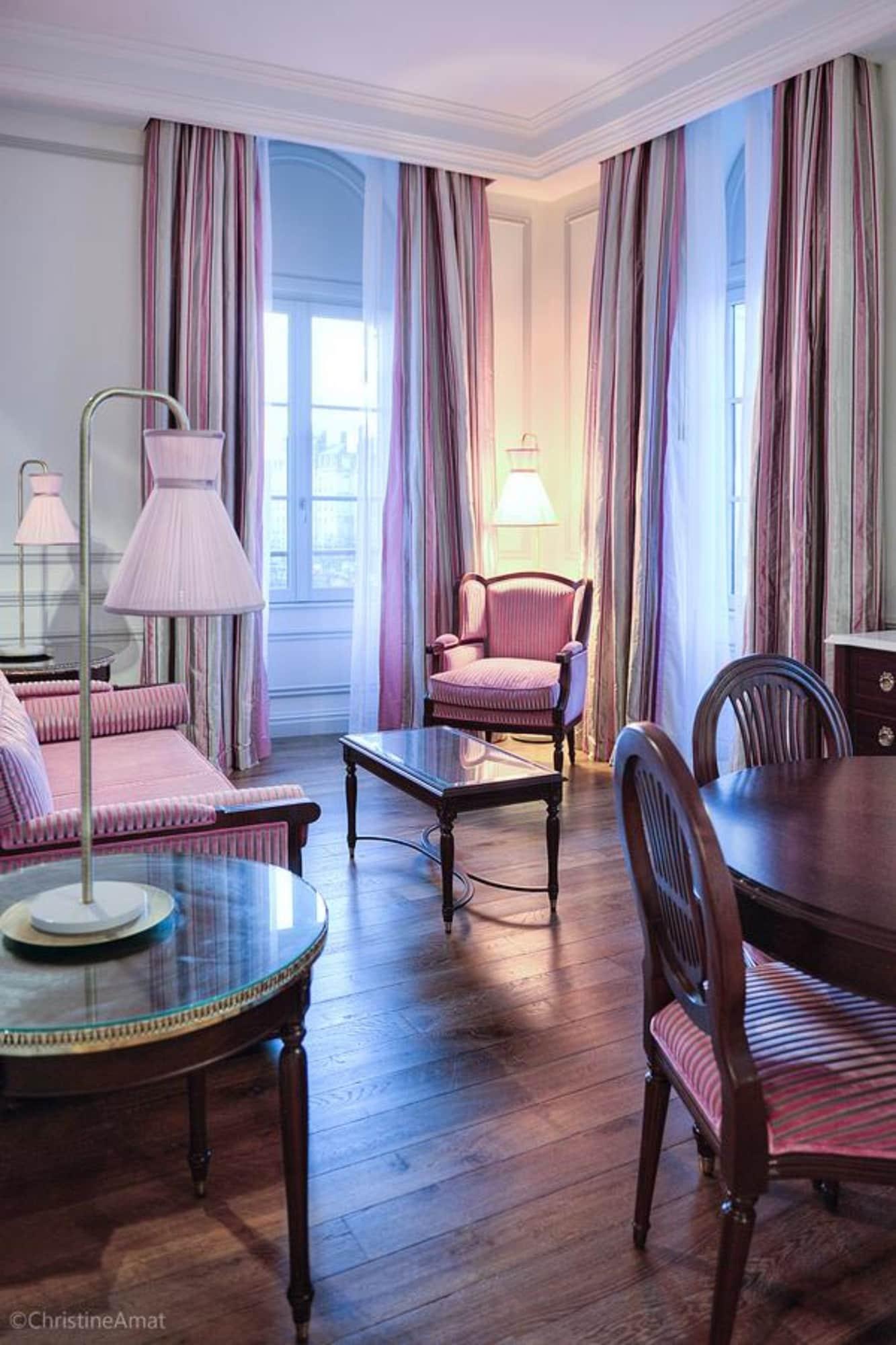 De Seze & Centre Hotel 4*